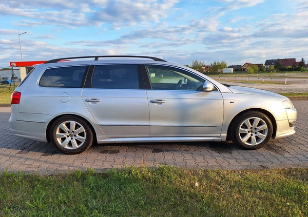 Volkswagen Passat cena 16000 przebieg: 285110, rok produkcji 2009 z Śrem małe 92